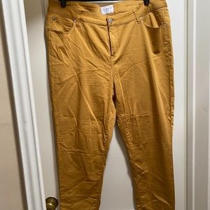 EUC Celebrity Pink Skinny jeans, yellow, 20